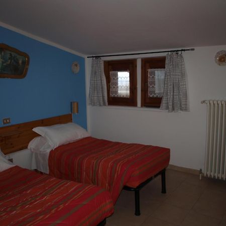 Chalet Della Luna Claviere Exterior photo