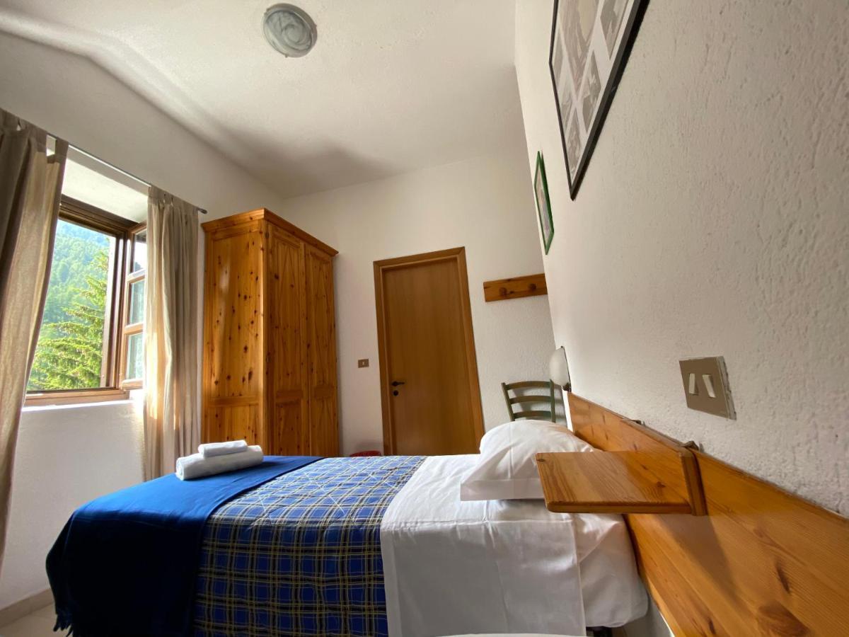 Chalet Della Luna Claviere Exterior photo